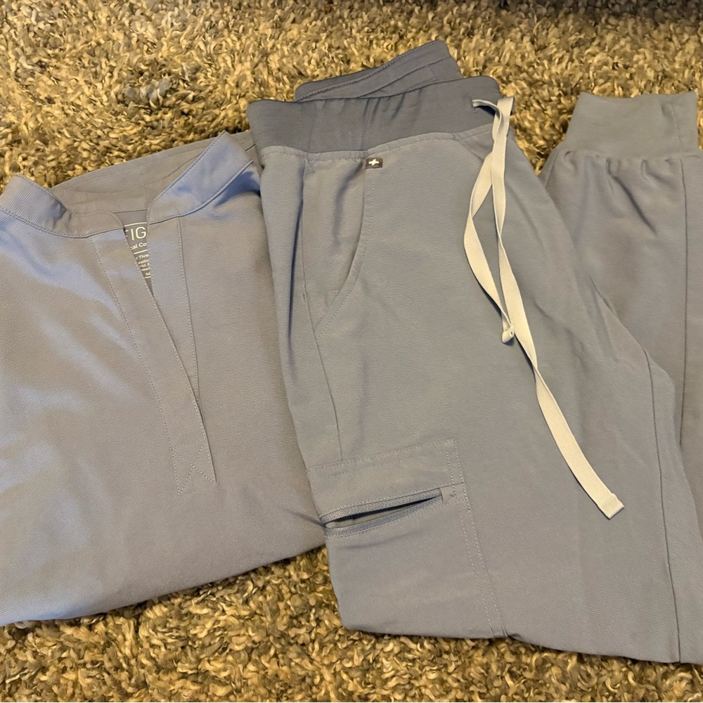 Figs Women's Light Blue Joggers